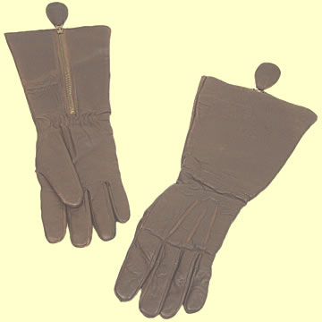 1933 Pattern Flying Gauntlets - Click for the bigger picture