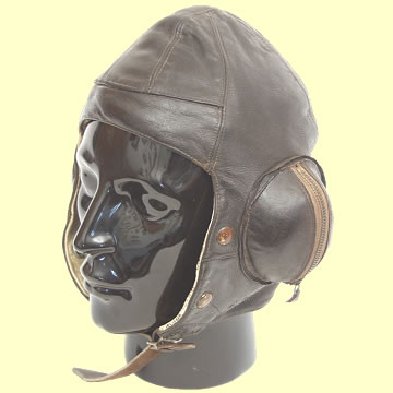 RAF 'B' Type Flying Helmet - Click for the bigger picture