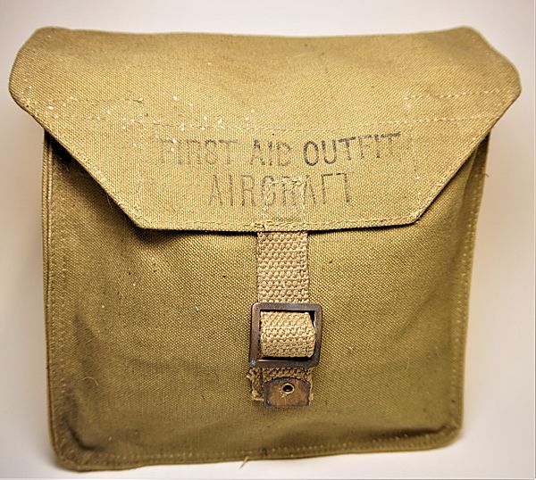 Air Ministry First Aid Outfit Aircraft - Click for the bigger picture