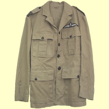 RAAF Wing Commander's Tropical Tunic - Click for the bigger picture