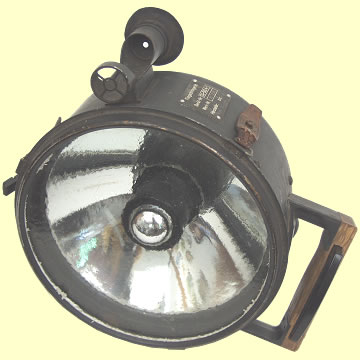 Luftwaffe Fliegerblinkgerat Airfield Signal Lamp - Click for the bigger picture