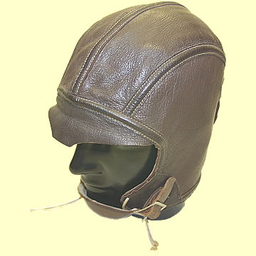 USAAF 'Para' Flying Helmet - Click for the bigger picture