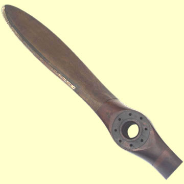 DH60 Propeller Blade and Hub - Click for the bigger picture