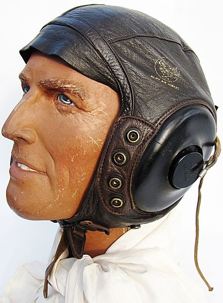 USAAF A-11 Intermediate Flying Helmet - Click for the bigger picture