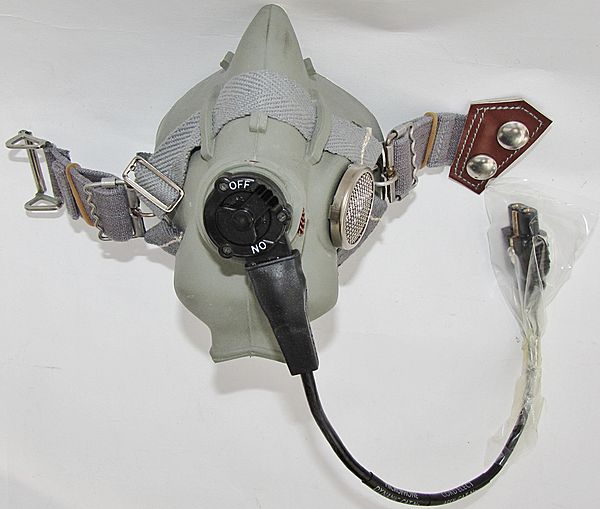 RAF H Type Oxygen Mask - Click for the bigger picture