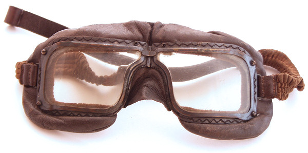RAF Mk III Flying Goggles - Click for the bigger picture