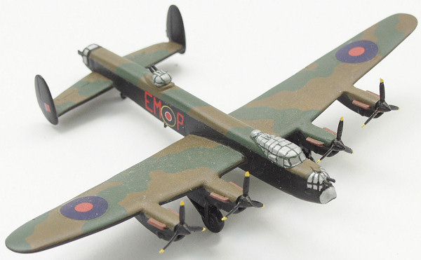 Skytrex Avro Lancaster 111 model 1/200 scale - Click for the bigger picture