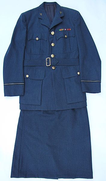 WAAF Officers Tunic and Skirt - Click for the bigger picture