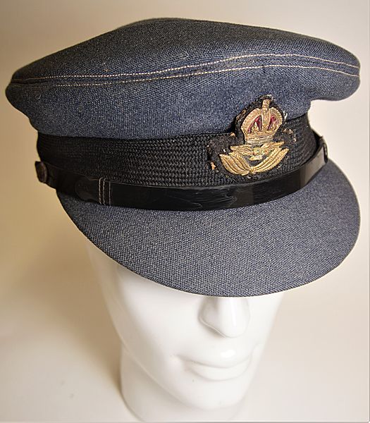 WRAF Officer Service Dress Cap - Click for the bigger picture