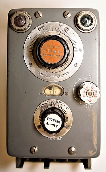RAF PRU Aircraft Camera Control Box Type 35 - Click for the bigger picture