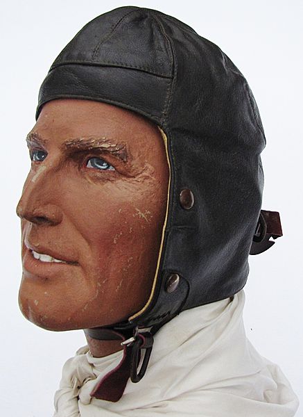 RAF B Type Flying Helmet - Click for the bigger picture