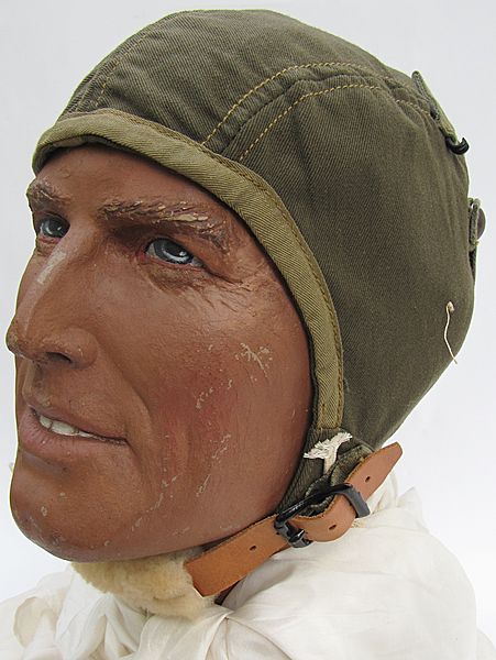 USAAF A-9 Summer Flying Helmet - Click for the bigger picture