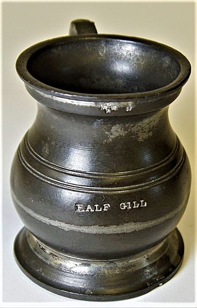 Air Ministry Half Gill Spirit Measure - Click for the bigger picture