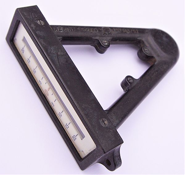 Air Ministry Inclinometer Reference 6A/389 - Click for the bigger picture