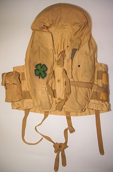 RAF 1941 Pattern Mae West - Click for the bigger picture