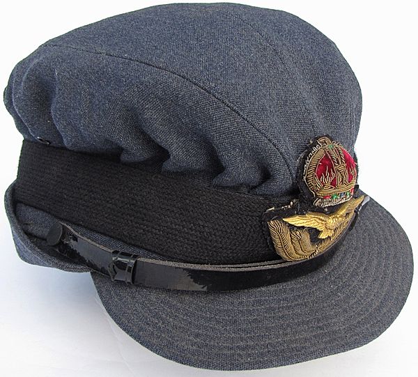 WAAF Officer's WWII Service Dress Cap - Click for the bigger picture