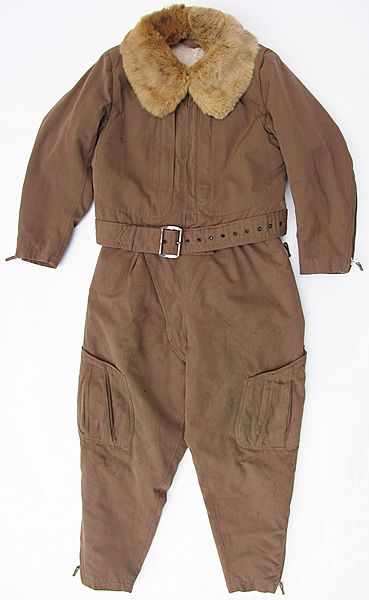 WWII Japanese Army Two Piece Winter Flight Suit - Click for the bigger picture