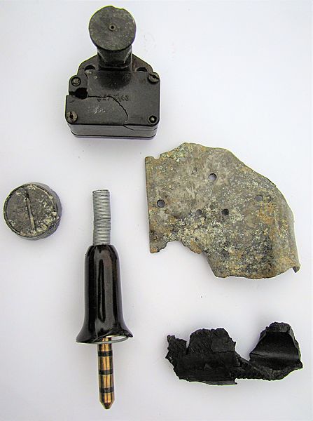 OC412 Assorted Wreck Recovered Relics - Click for the bigger picture