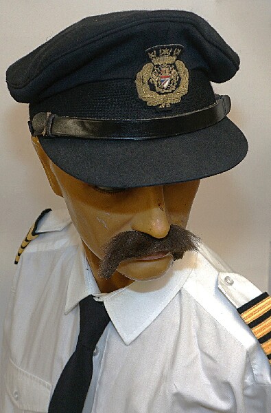 British Airways Captains or First Officers Cap - Click for the bigger picture