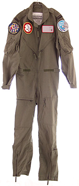 Royal Netherlands Air Force Flying Suit NSN 8415-17-053-7651 - Click for the bigger picture
