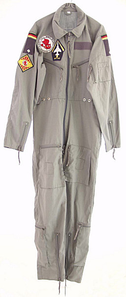 German Flight Suit 0/B5 7H/B0043/B0721 - Click for the bigger picture