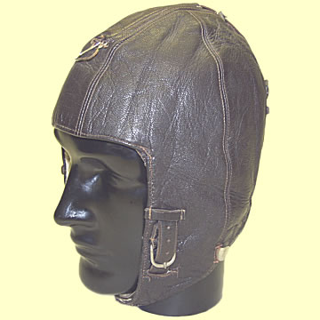 Luftwaffe K-33 Flying Helmet - Click for the bigger picture