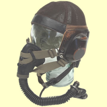 LKpN101 Flying Helmet - Click for the bigger picture