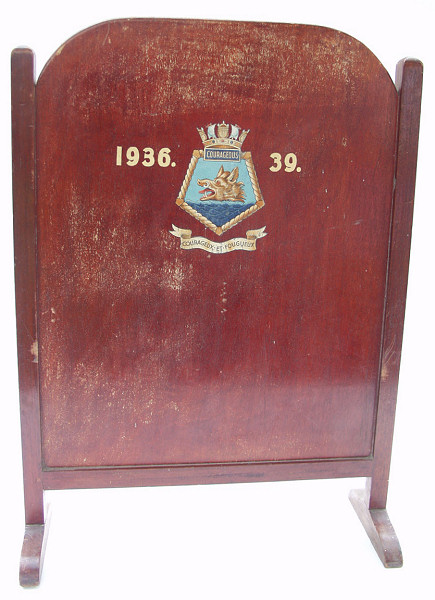 HMS Courageous Fire Screen - Click for the bigger picture