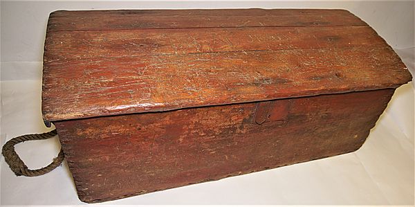 French 'Les Cofres De Marins' - Click for the bigger picture