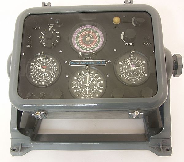 Royal Navy Decca Navigator Mk 12 - Click for the bigger picture