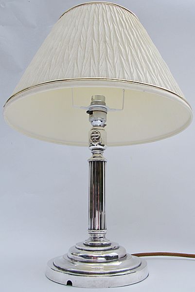 Royal Navy Wardroom Electric Lamp - Click for the bigger picture