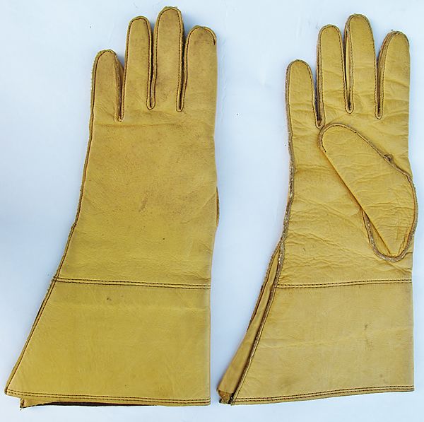British Army Despatch Riders Gloves - Click for the bigger picture